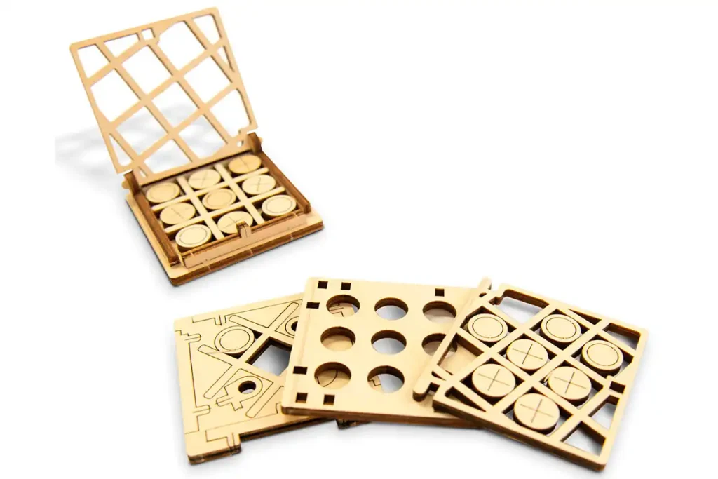Wooden Puzzle 3D Game Tic Tac Toe 2 Opis 3