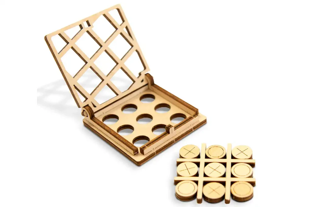 Wooden Puzzle 3D Game Tic Tac Toe 2 Opis 1